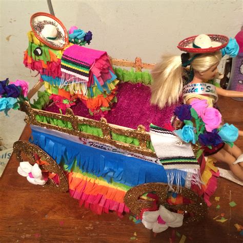 Fiesta Shoe Box Float: Cheerful Parade Delight